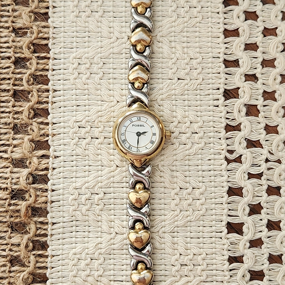 Fossil 2 Tone Beautiful Women's Watch